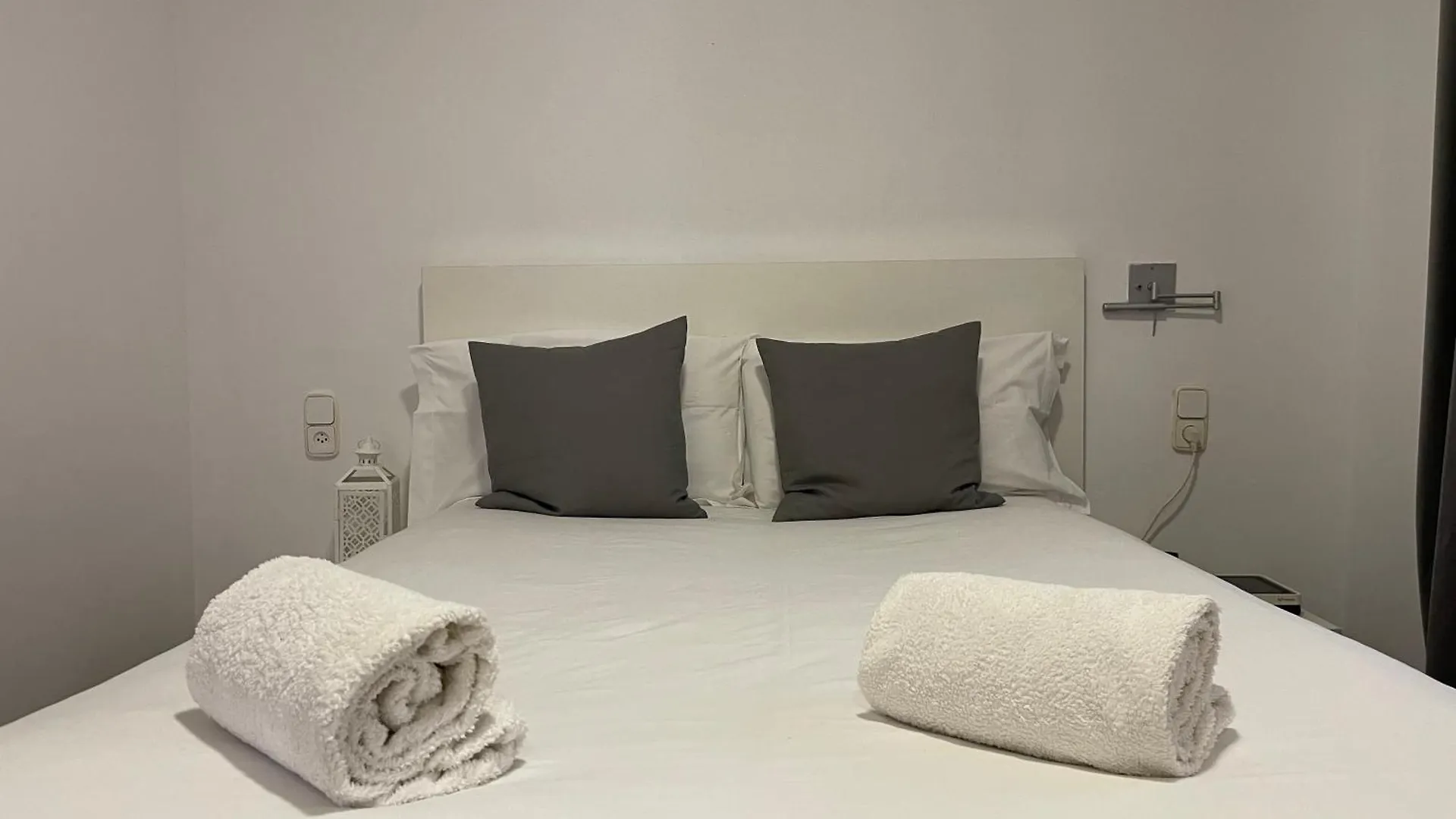 Ferienwohnung Centric Eixample Clinic Aribau Barcelona Apartment