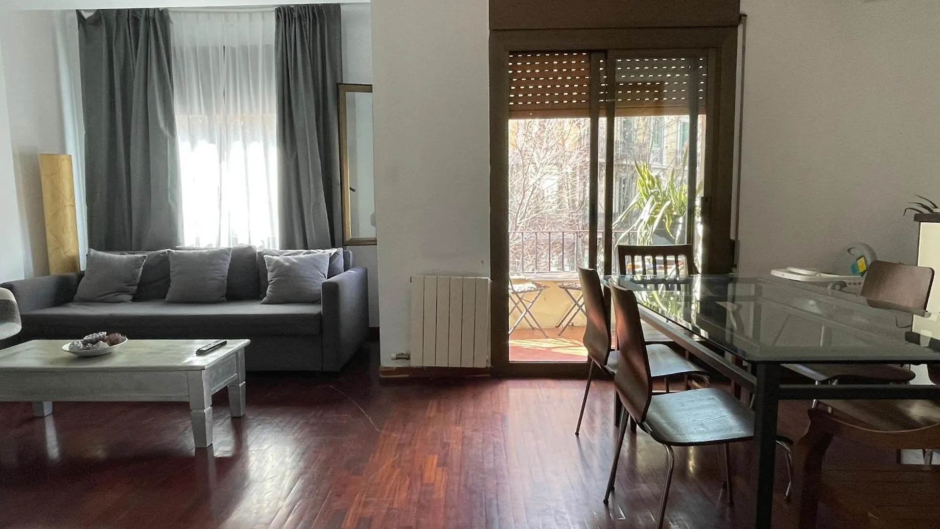 Ferienwohnung Centric Eixample Clinic Aribau Barcelona Spanien