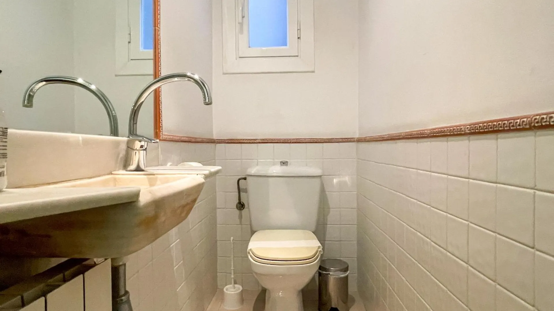 Ferienwohnung Centric Eixample Clinic Aribau Barcelona Spanien
